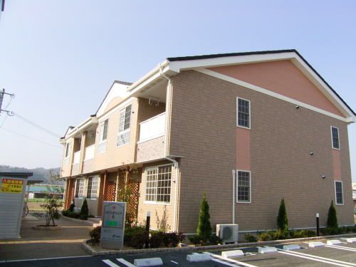 サンヒルズBの外観画像