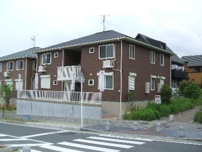 リビングタウンうめみ C棟の外観画像