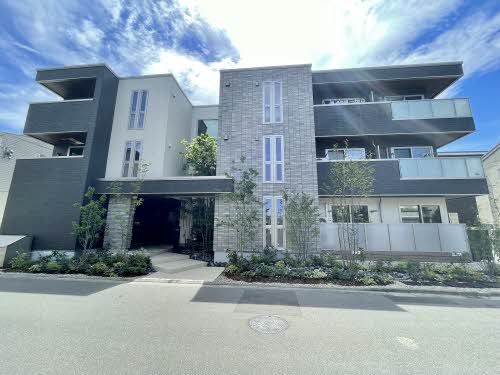 シャトードゥレストの外観画像