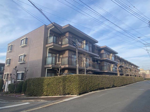 エステ・コート市川北国分1号棟の外観画像