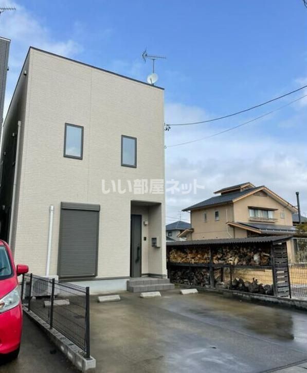 冨田ハウス9西の外観画像