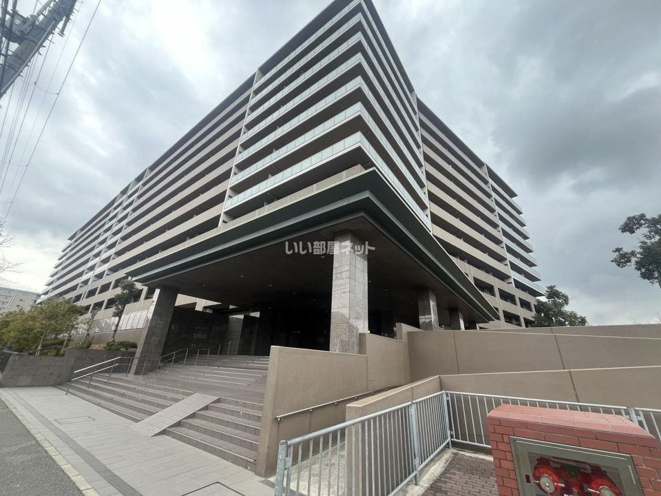 リーデンススクエア学園東町の外観画像