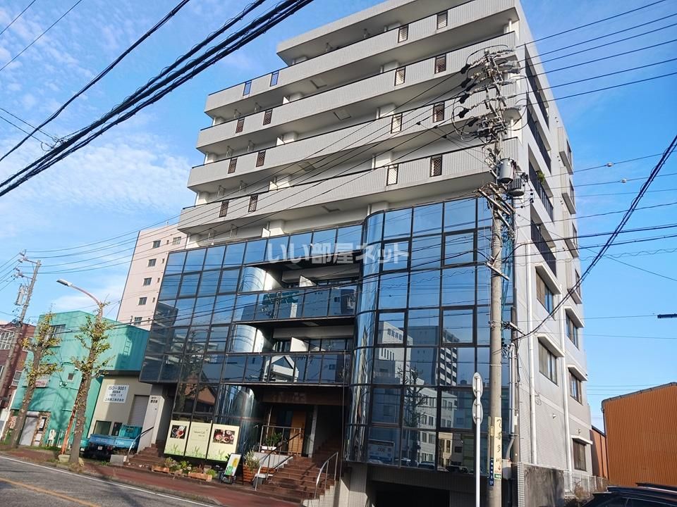 セゾン四日市の外観画像