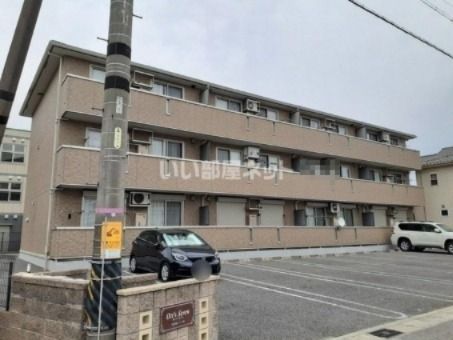 オッツセブンの外観画像