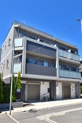 ニュー・メイジュの外観画像