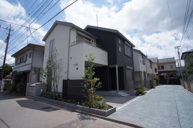 リッツ アーカスの外観画像