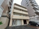 シャルマン麻里布の外観画像
