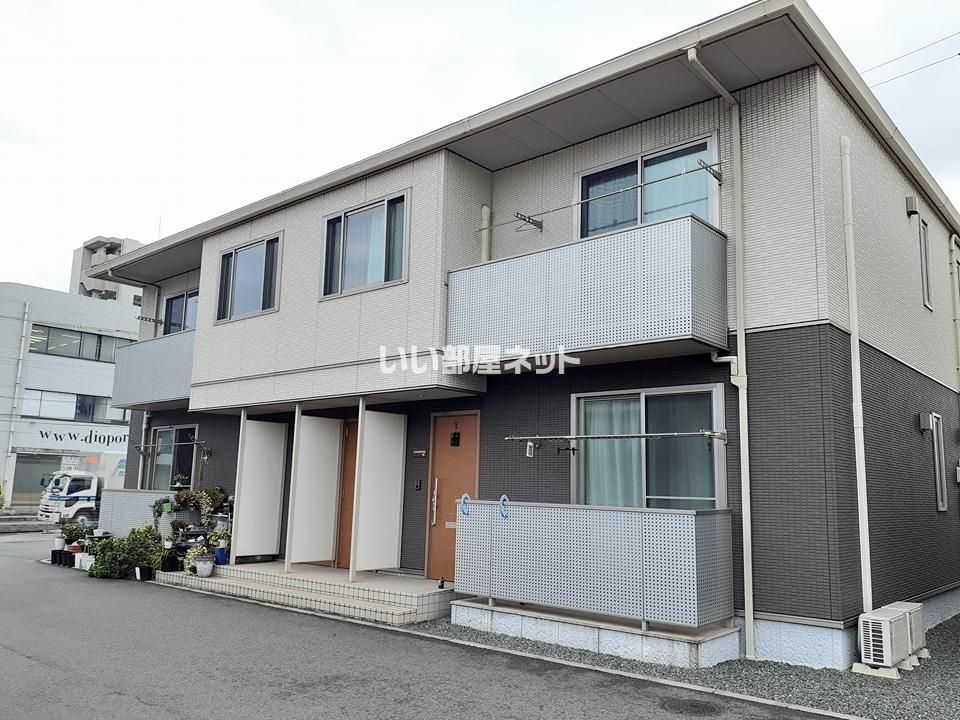 シャルムハイツ A棟の外観画像