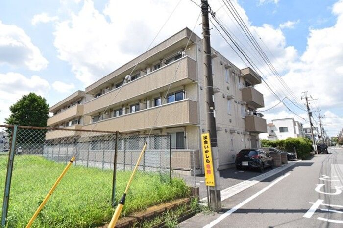 シャルマンの外観画像