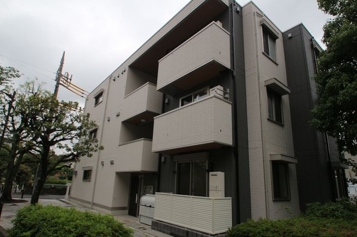 セレスティア青井の外観画像
