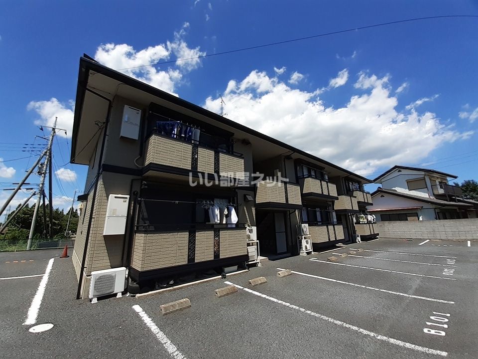コゥジィーコート B棟の外観画像