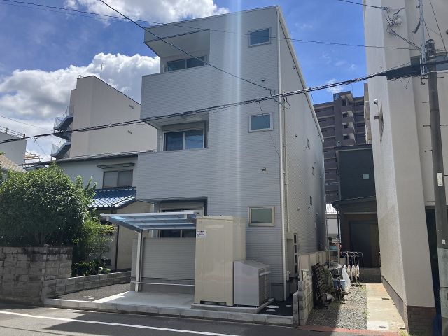 REGALEST 医大前(レガリスト イダイマエ)の外観画像