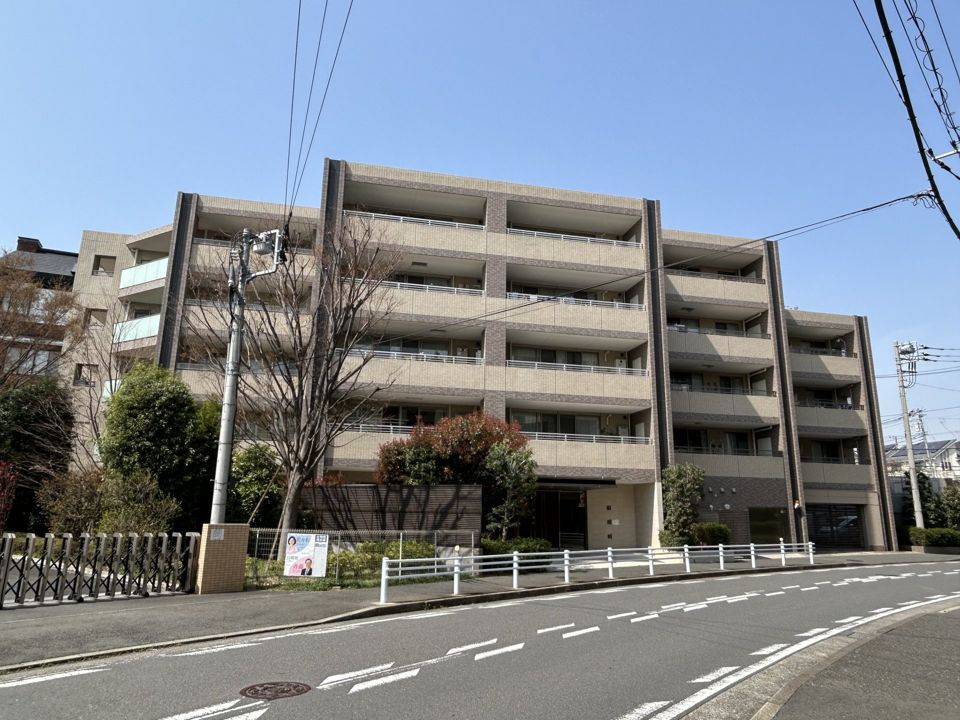 オーベルたまプラーザクラリティコートの外観画像