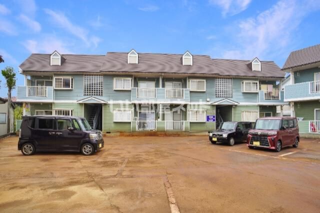 ロイヤルハイツAの外観画像