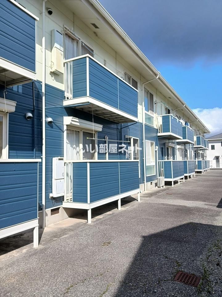 網干区坂上アパート3の外観画像
