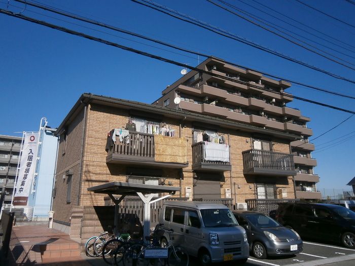 サンブリッジD&Cの外観画像