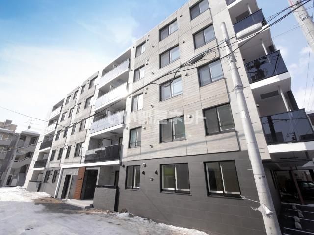 ALPHA GRANDE札幌南4条の外観画像