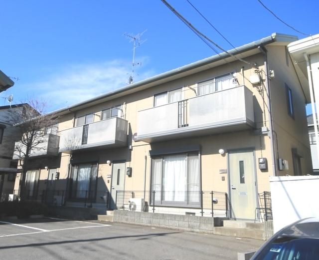 タウンイースト稲荷台 弐番館の外観画像