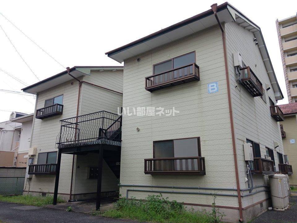 羽山ハイツ B棟の外観画像