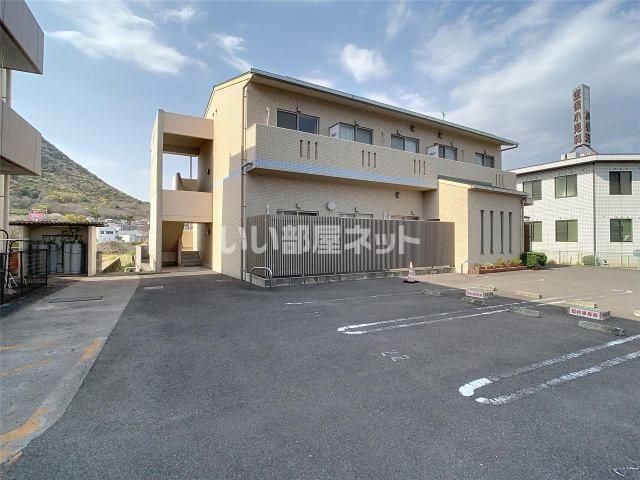 カーサファミリアの外観画像