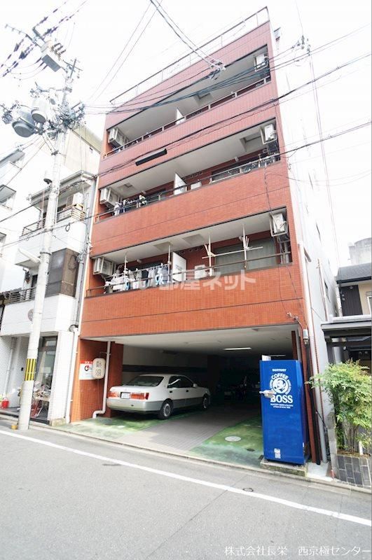 アーカス三条の外観画像