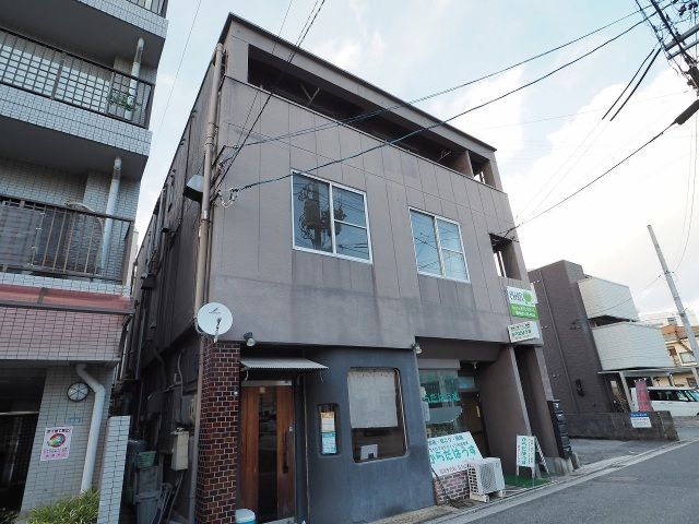 山下ビルの外観画像