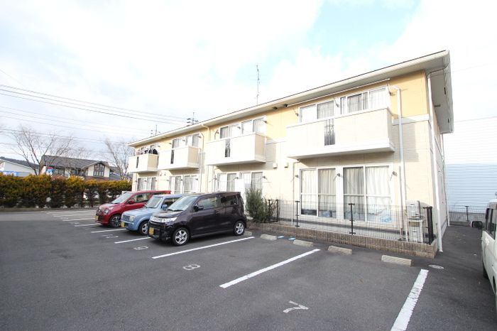 東一宮グリーンハイツII A棟の外観画像