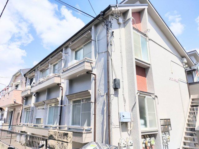 メゾンド飛鳥の外観画像