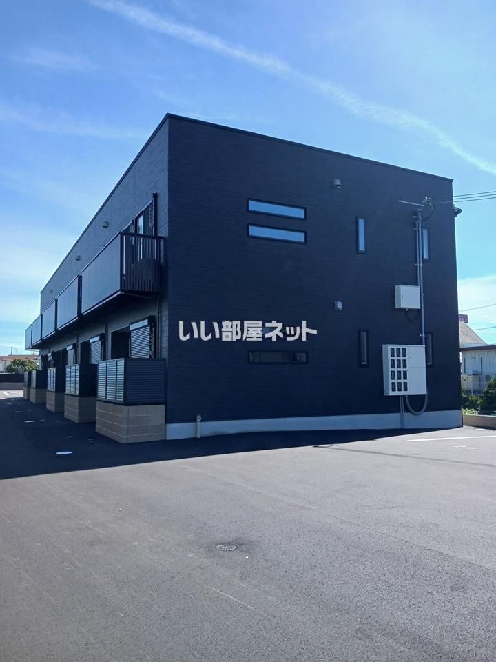 MISTRAL野里の外観画像