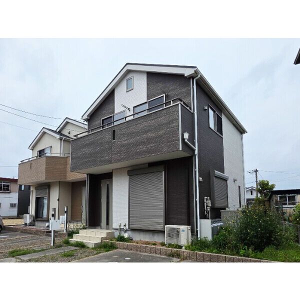鈴鹿市安塚町戸建の外観画像