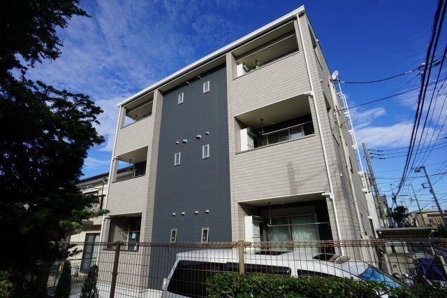 テゾーロ 美原の外観画像