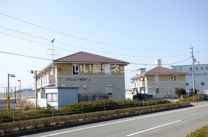 グランモア那賀川 A棟の外観画像