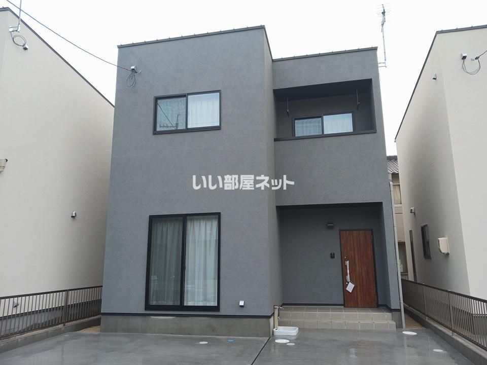 フラットフィールド E棟の外観画像