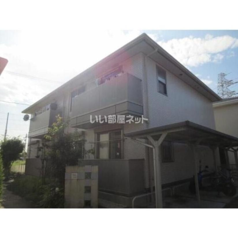 cross road redの外観画像