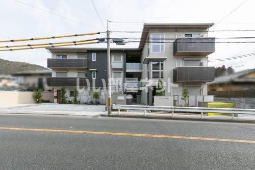 シャーメゾン和善鳴滝の外観画像