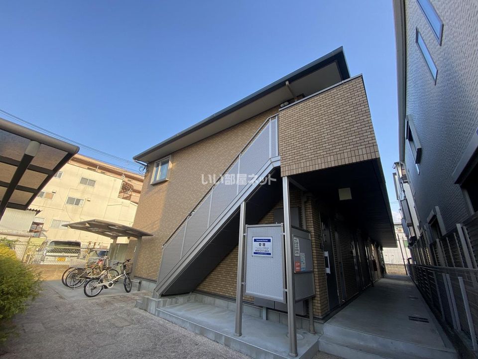 フローラルハイツの外観画像