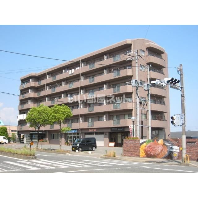 フィールドパレスの外観画像