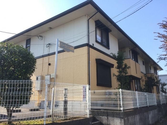 パークヒル越野の外観画像