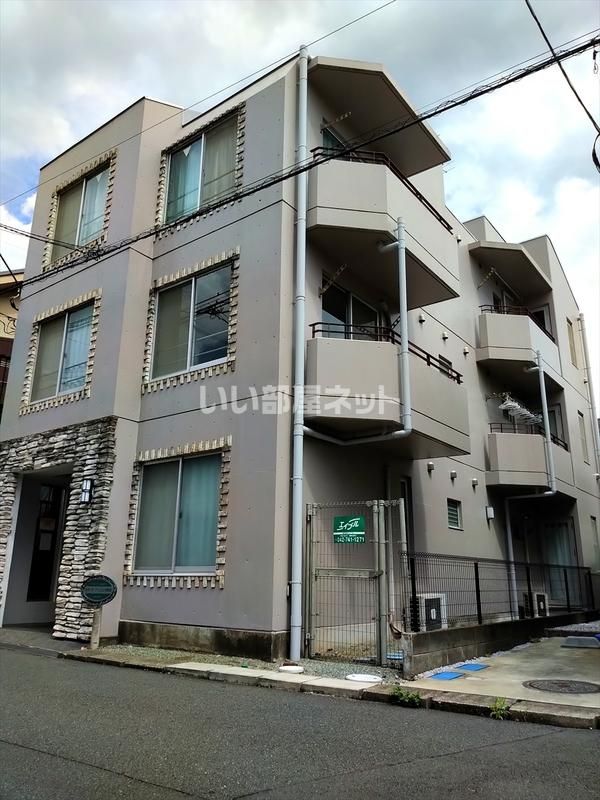 カサ・デ・アンジェラ町田の外観画像