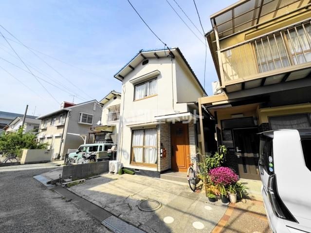レント曙町の外観画像