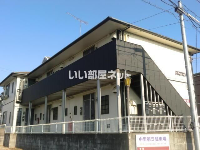 ラ・プルミエールⅢの外観画像