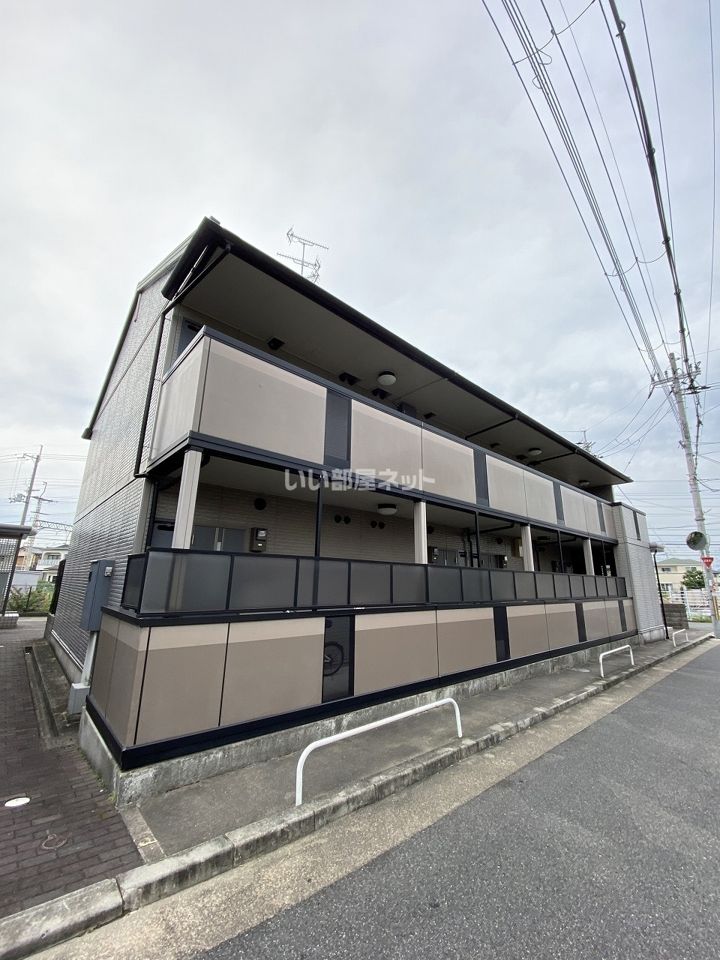 コンフォートビレッジ A棟の外観画像