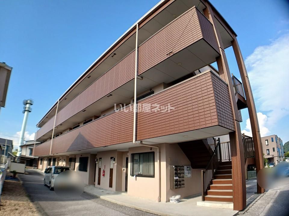 コーポサンライズの外観画像