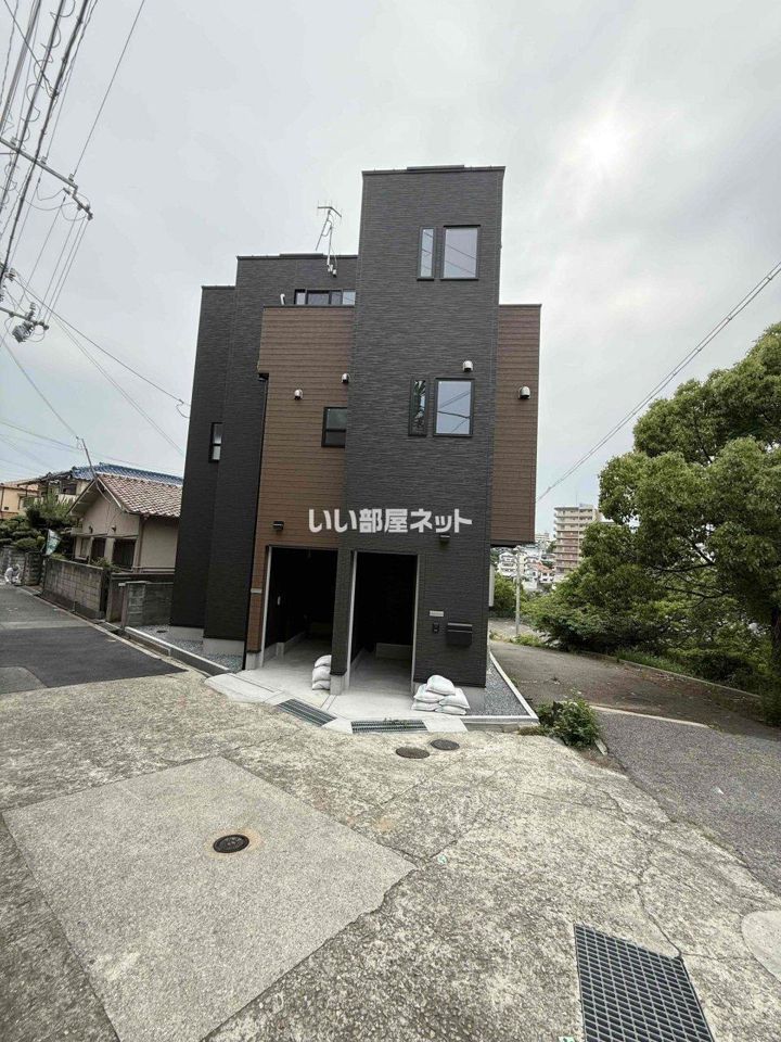 アリビア旭が丘の外観画像