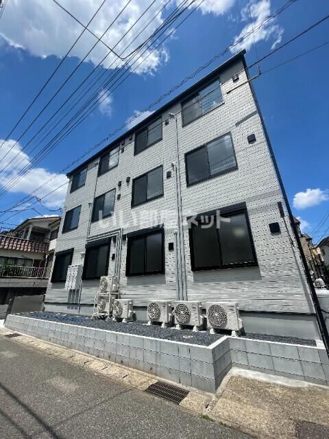 丘の上のフルールの外観画像