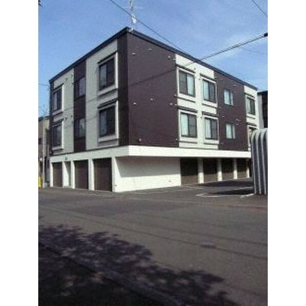 ラ・プリマヴェーラ厚別西Iの外観画像