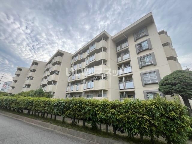 明石大窪住宅1号棟の外観画像