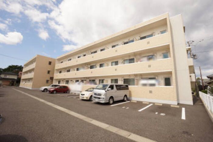 ウィステリアの外観画像