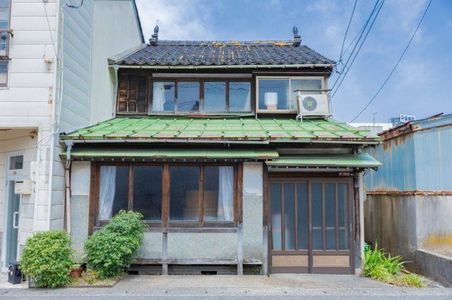 高岡市丸の内戸建の外観画像