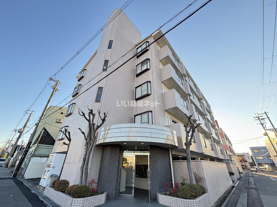 シャンテー長尾家具の外観画像